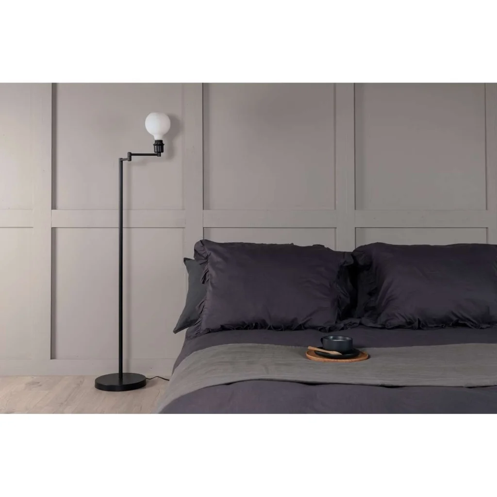 Virro -Golvlampa - Svart/-