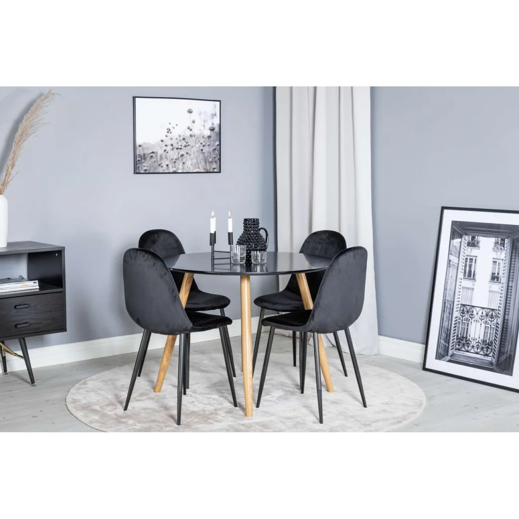 Plaza Matbord med Panter Matstolar