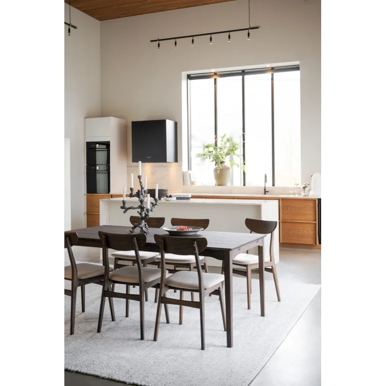 Markham matbord 180 brun ek