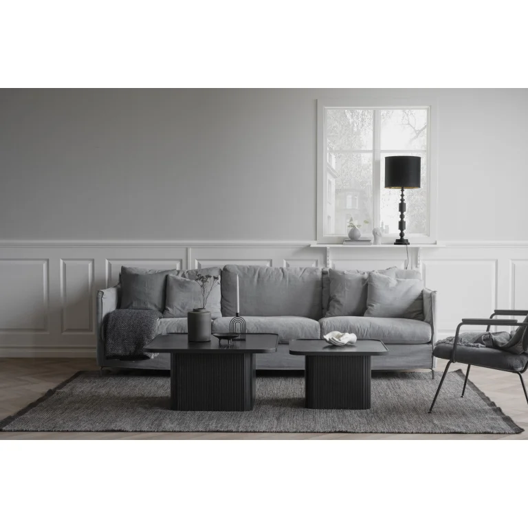 Sullivan soffbord 60x60 svart ek