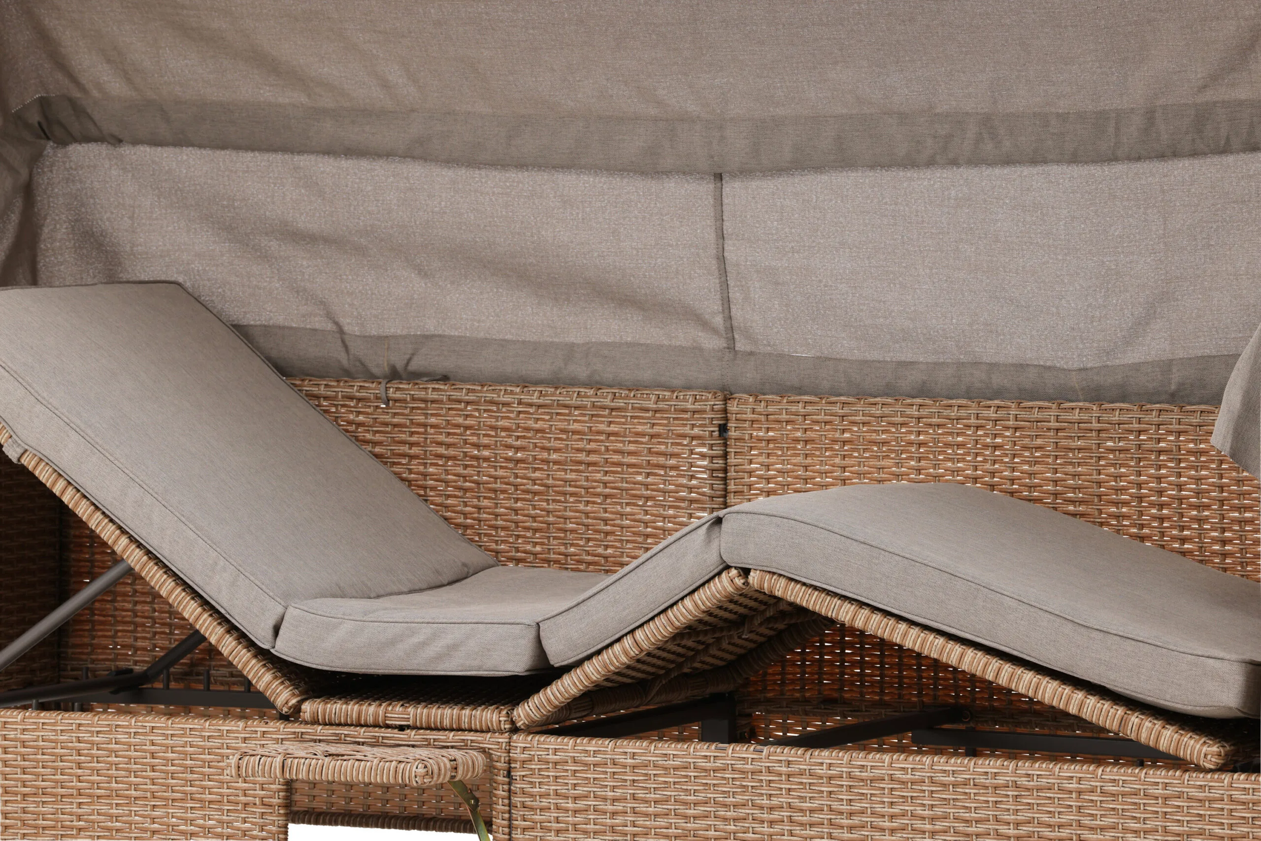 Nopy - Sun Lounge with Canopy- Beige / Beige - Wicker