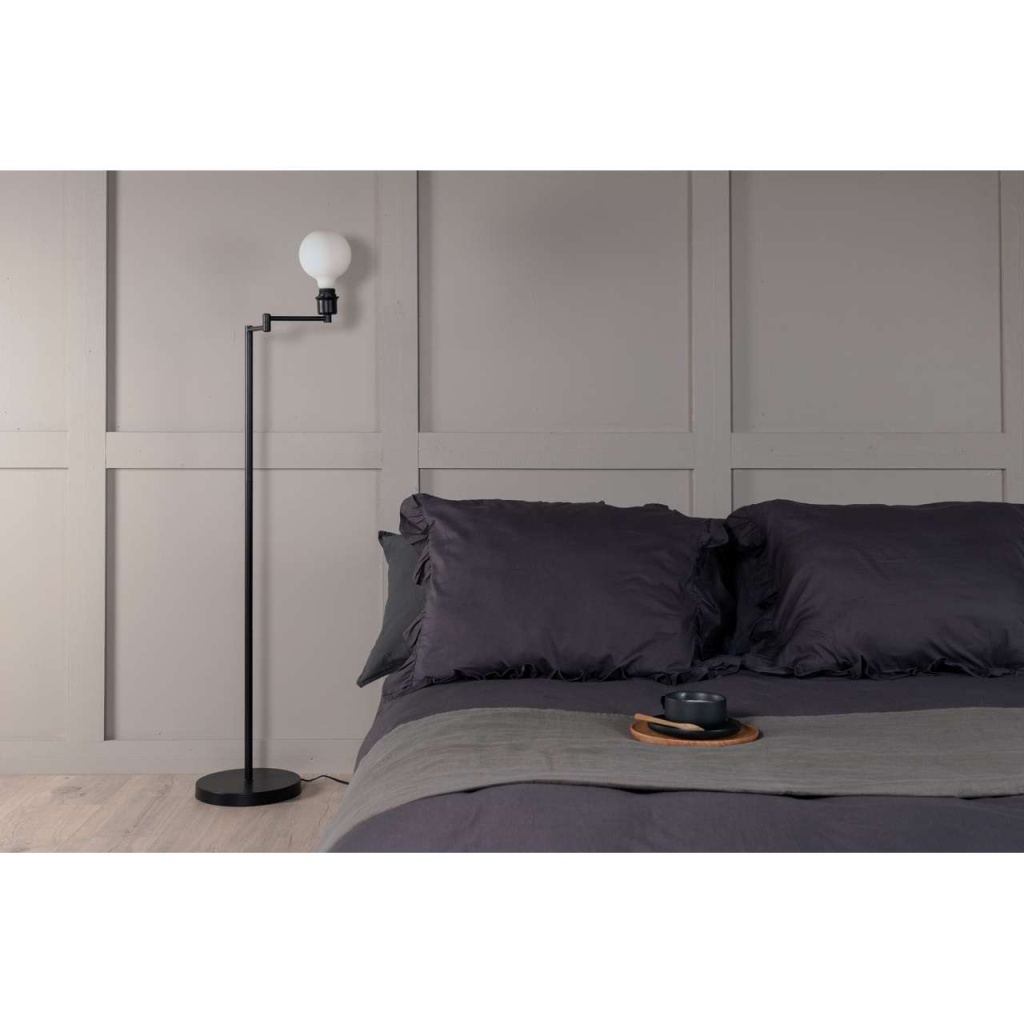 Virro -Golvlampa - Svart/-