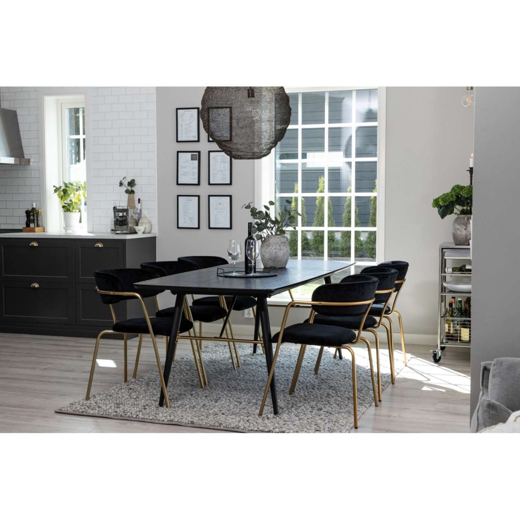 Gold Matbord med Arrow Matstolar
