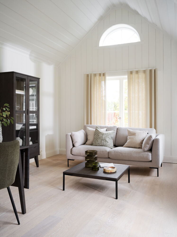 Filippa vitrinskåp mörkbrun ek - Bild 6