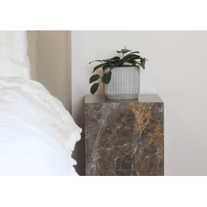 Sängbord Wild Grey Marmor – 30x30x65 cm