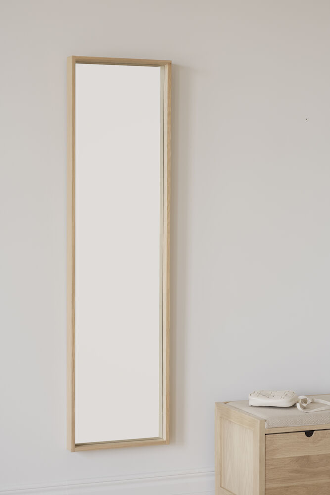 Hillmond spegel 40x150 vitpigmenterad ek