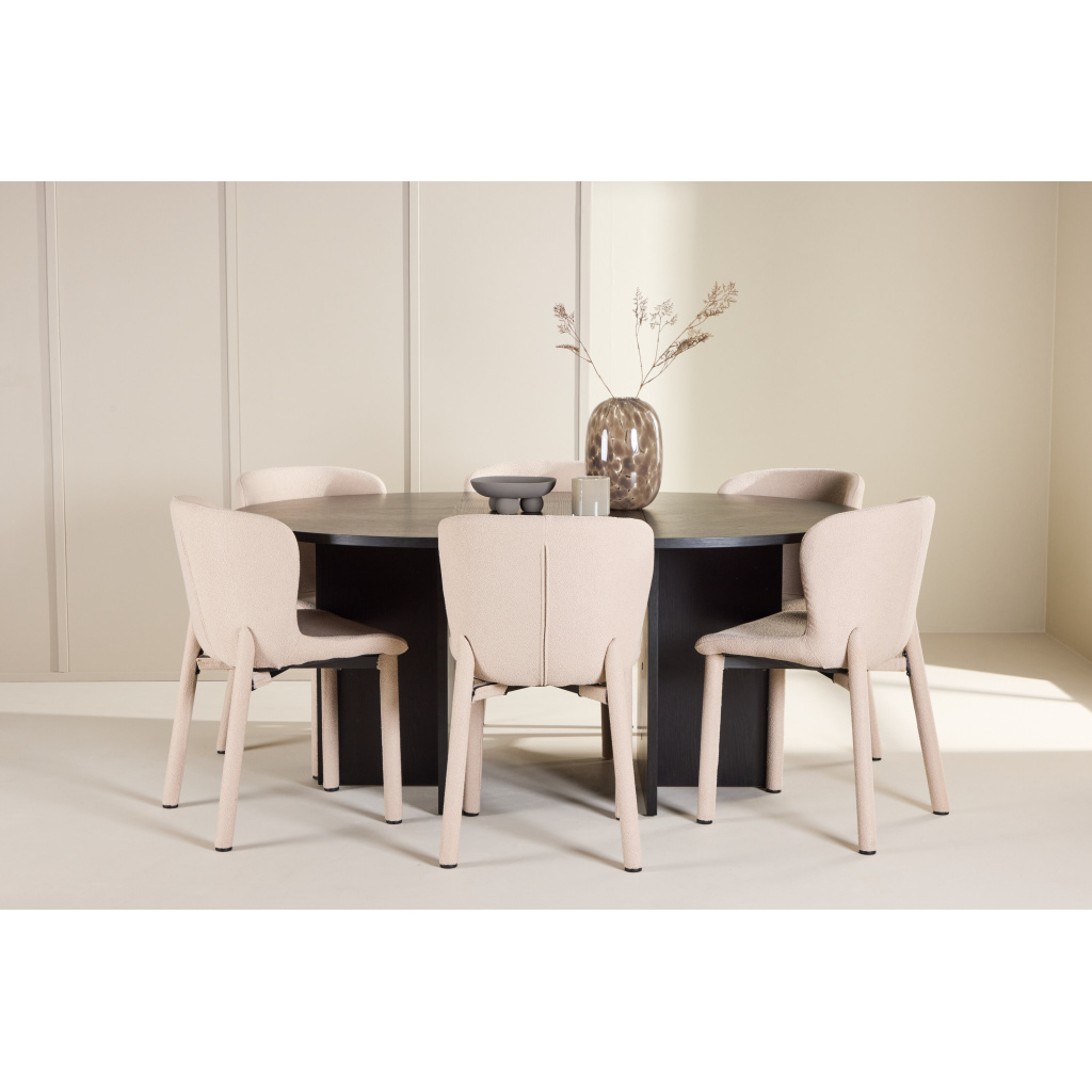 Strada Table - Svartwith 6 Astoria Chair - Beige