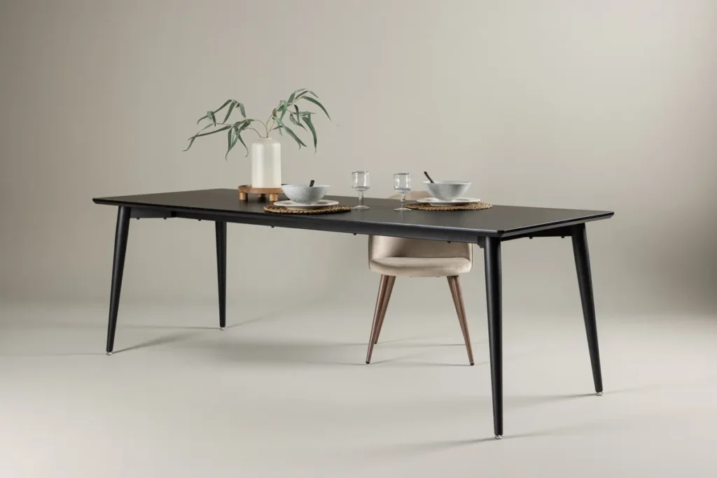 Ellis Rektangulära Matbord 230 x 85 Black