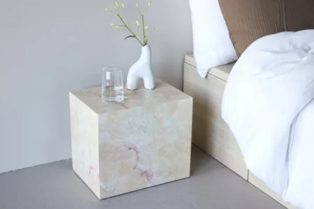 York Sidobord 35 x 25 Beige