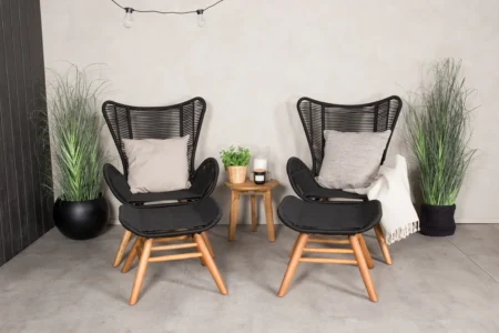 Chania & Tingeling Sidobord ⌀40 + Loungefåtöljer