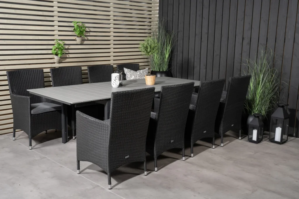 Levels & Malin Matbord 160x100x75 + Matstolar Svart