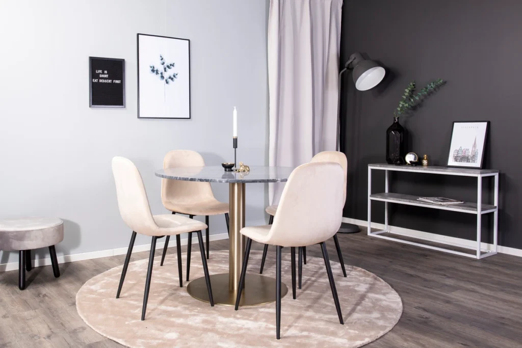 Polar & Estelle Matstolar Beige + Runda Matbord ⌀106 Dark Grey