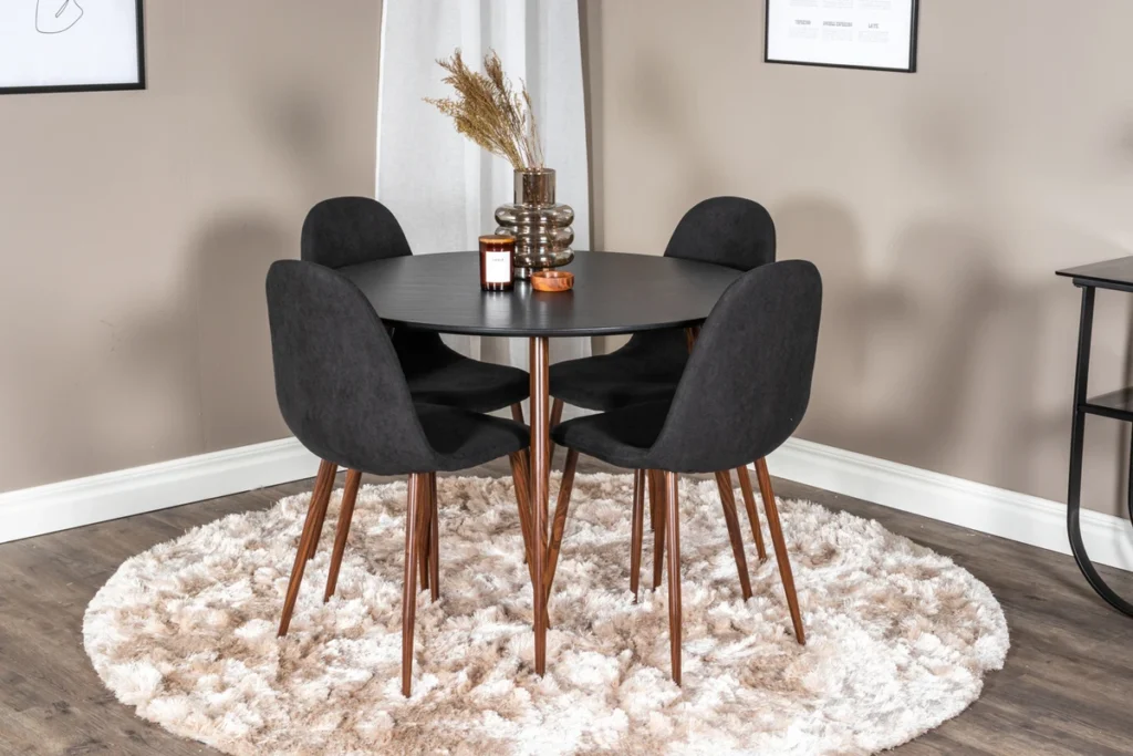 Plaza & Polar Runda Matbord ⌀100 Black + Matstolar Black