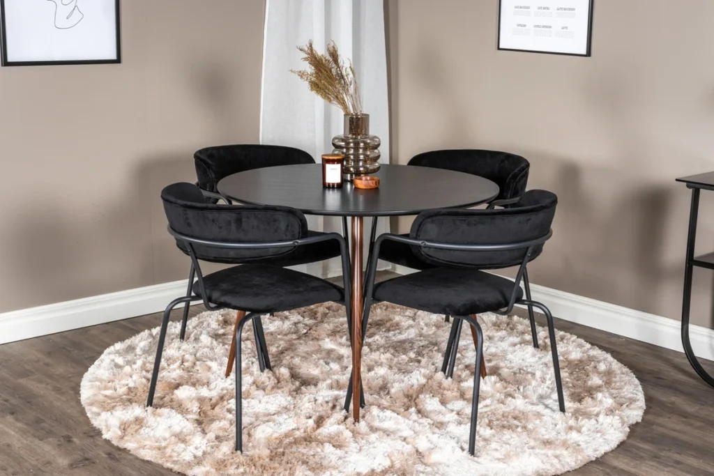 Arrow & Plaza Matstolar Black + Runda Matbord ⌀100 Black