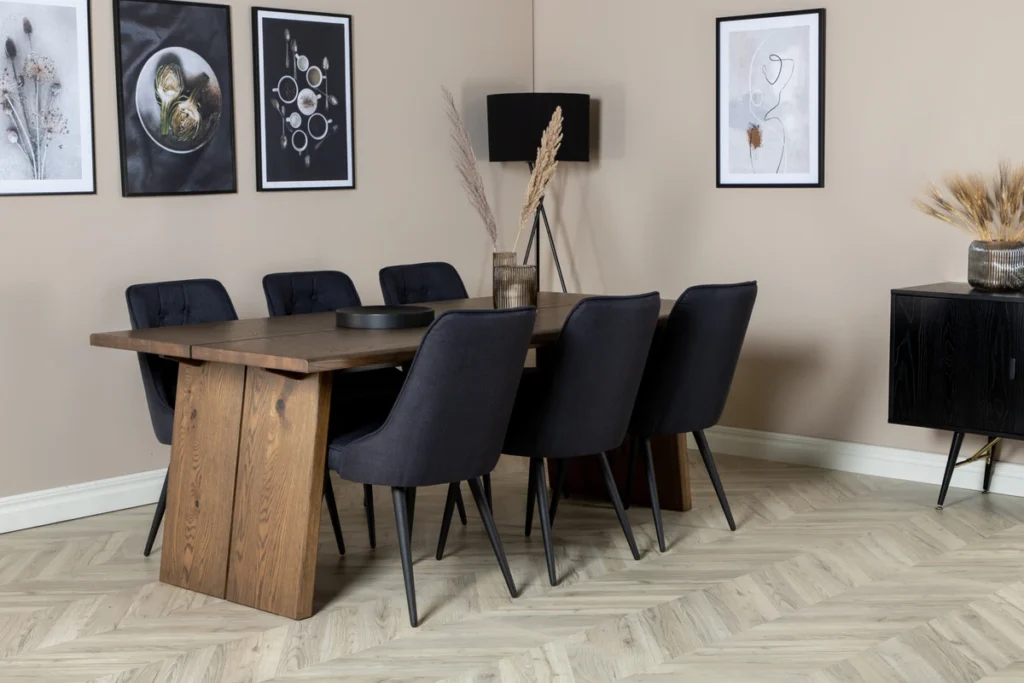 Logger & Velvet Deluxe Rektangulära Matbord 210 x 100 Natur + Matstolar Svart