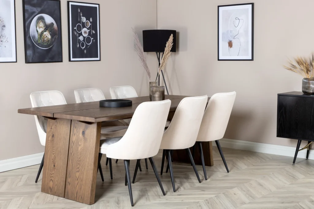 Logger & Velvet Deluxe Matbord 100x210 + Matstolar Beige
