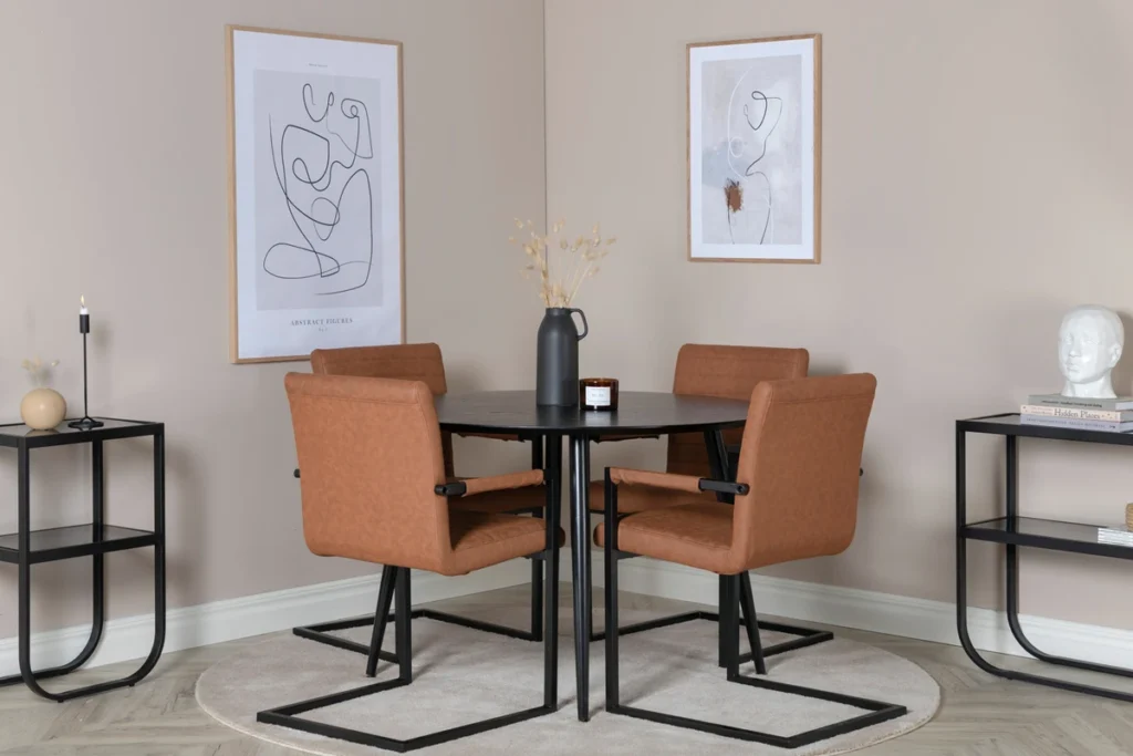 Dipp & Art Runda Matbord ⌀115 Svart + Matstolar Brun