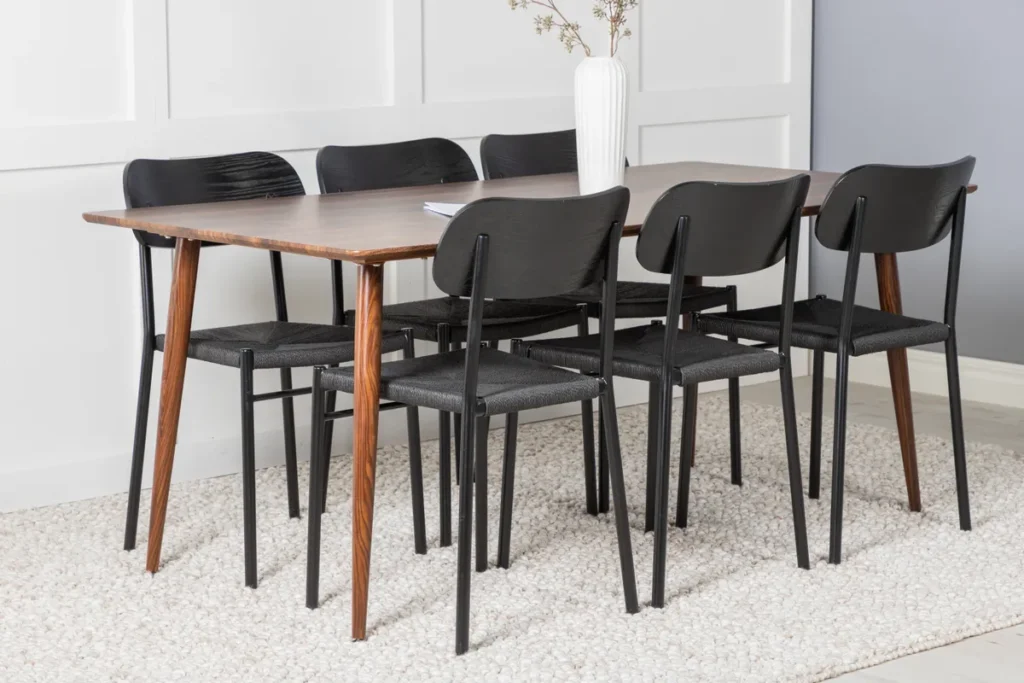 Polar & Polly Matbord 90x180 + Matstolar Svart