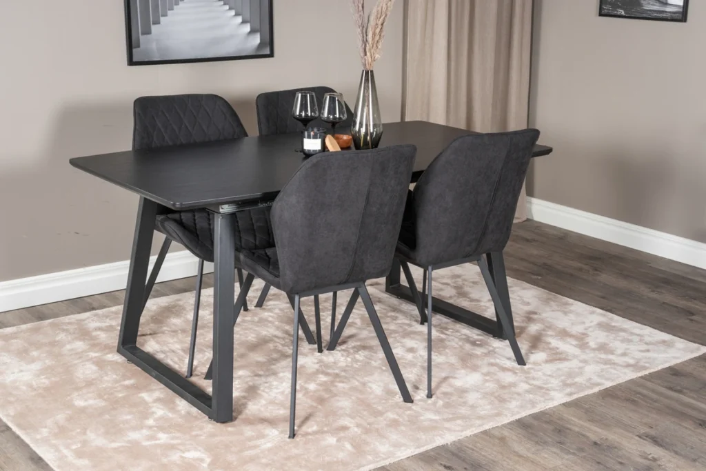 Gemma & Inca Matstolar Black + Rektangulära Matbord 160 x 85 Black