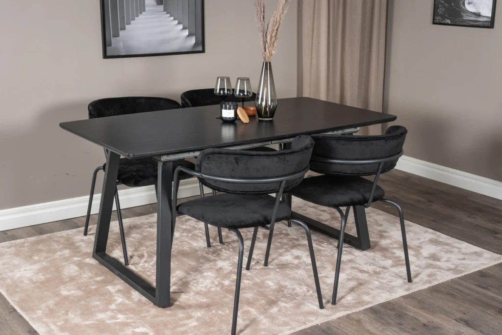 Arrow & Inca Matstolar Black + Rektangulära Matbord 160 x 85 Black
