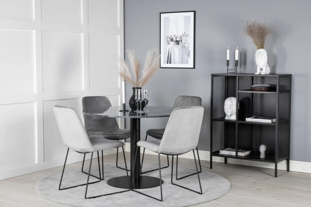 Muce & Estelle Matstolar Grå + Matbord ⌀106
