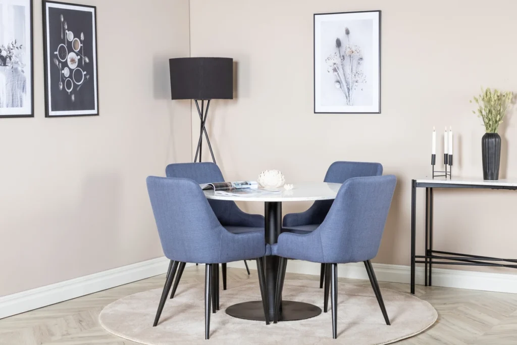 Plaza & Razzia Matstolar Blå + Matbord ⌀106
