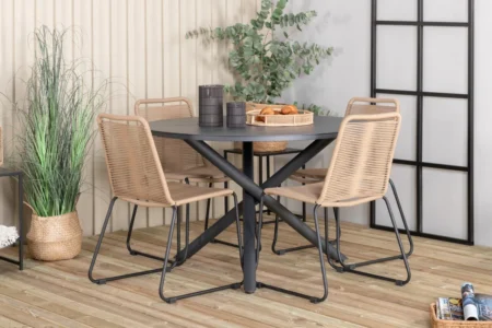 Alma & Lindos Matbord ⌀120 + Matstolar Brun