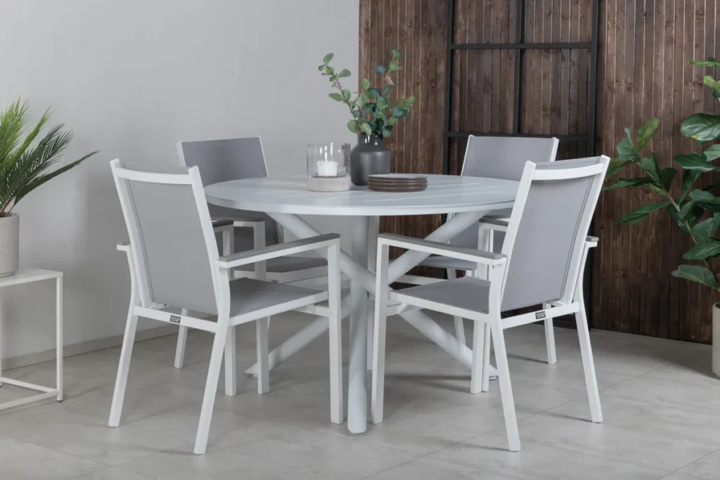 Alma & Parma Matbord ⌀120 + Matstolar Grå