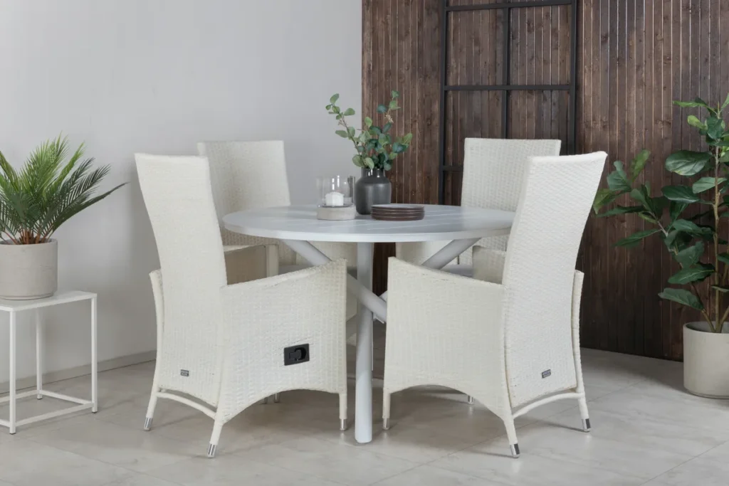 Alma & Padova Matbord ⌀120 + Reclinerstolar Vit