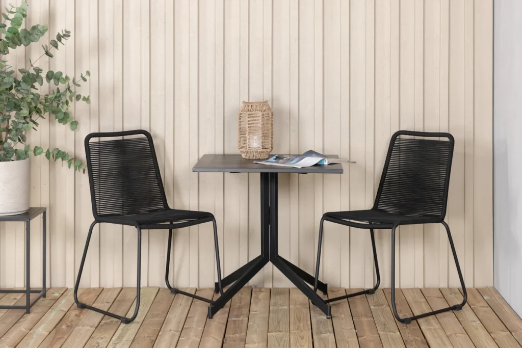 Way & Lindos Cafébord 70x70 + Matstolar Svart