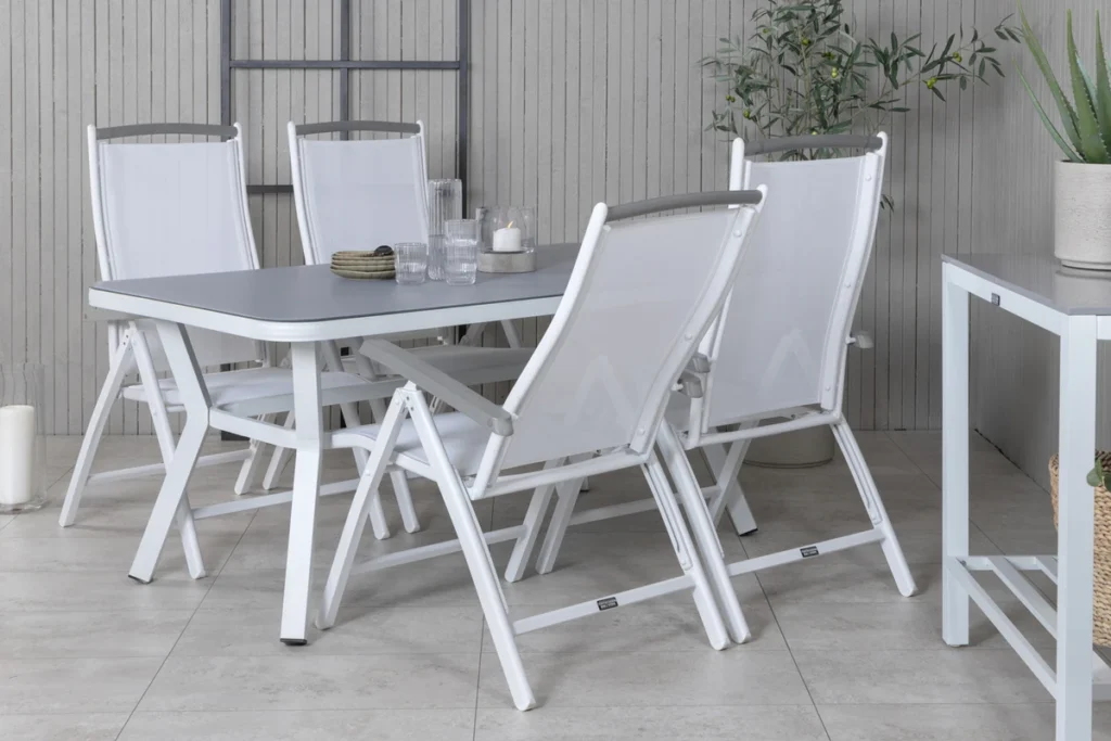 Virya & Albany Matbord 160 x 90 + Positionsstolar Vit