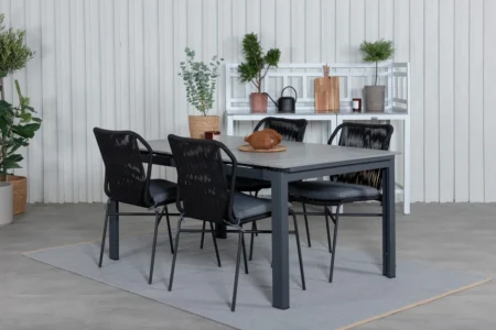 Julian & Levels Matstolar Svart + Matbord 160x100x75