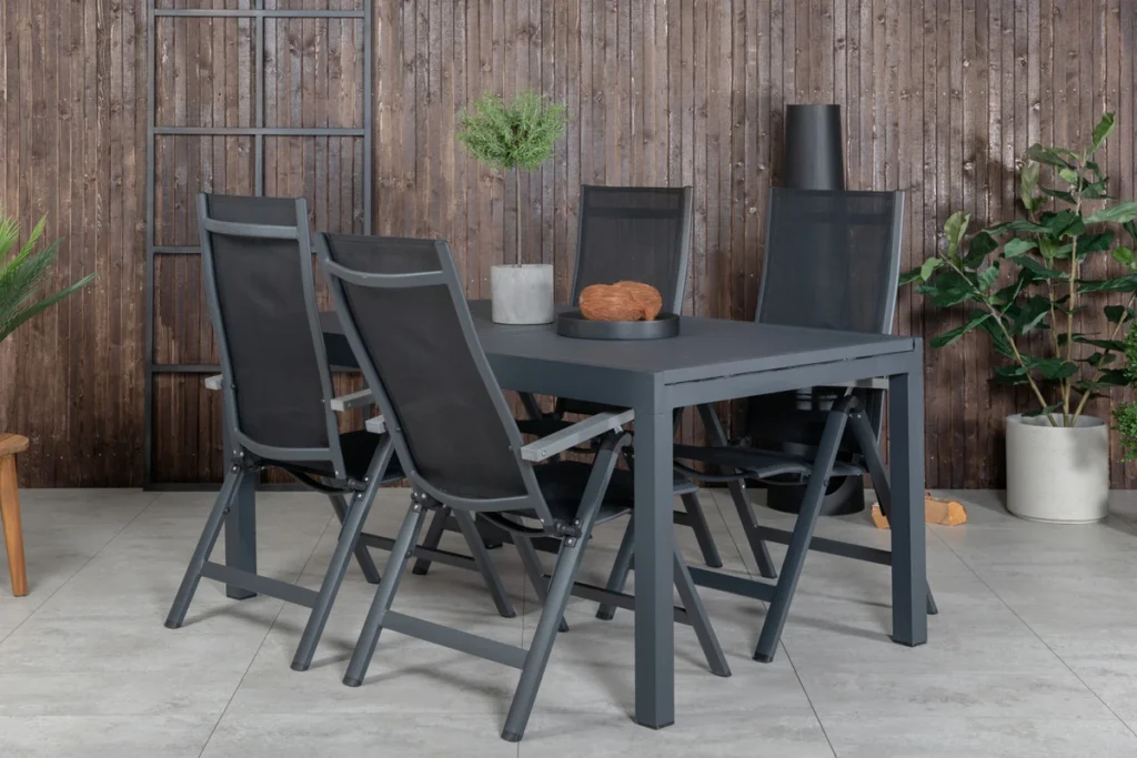 Albany & Marbella Positionsstolar Svart + Matbord 160x100x75
