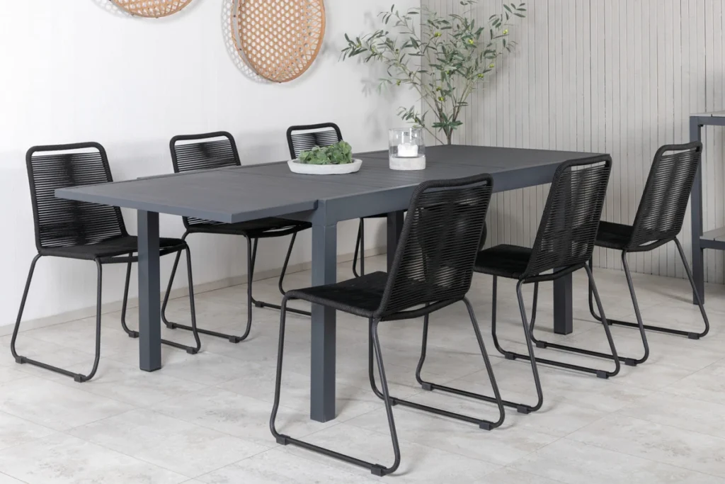 Lindos & Marbella Matstolar Svart + Matbord 160x100x75