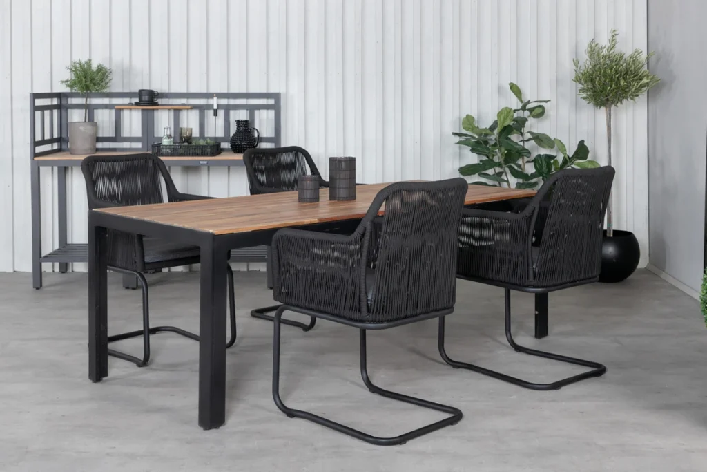 Bois & Lindos Matbord 205x90 + Matstolar Svart