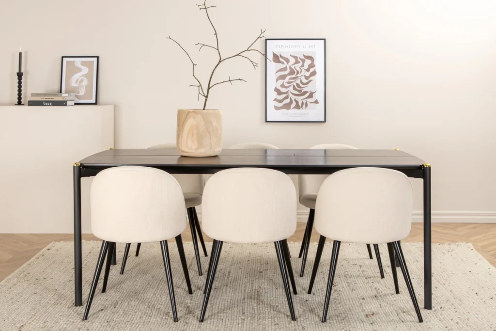 Pelle & Velvet Rektangulära Matbord 190 x 90 Svart + Matstolar Grädde