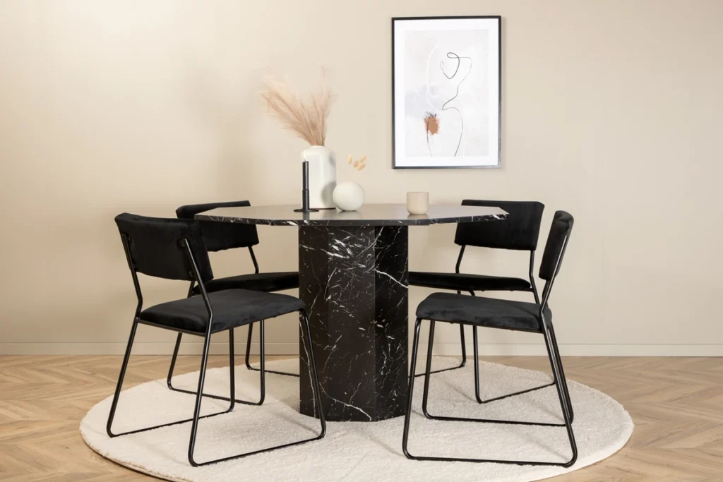 Kenth & Marbs Matstolar Svart + Runda Matbord ⌀110 Svart