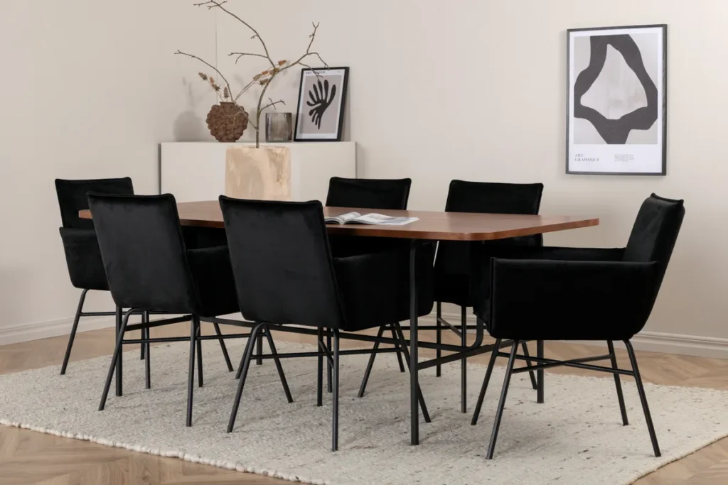 Petra & Uno Matstolar Black + Rektangulära Matbord 200 x 90 Nature