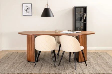 Bianca & Velvet Ovala Matbord 200 x 90 Walnut + Matstolar Beige