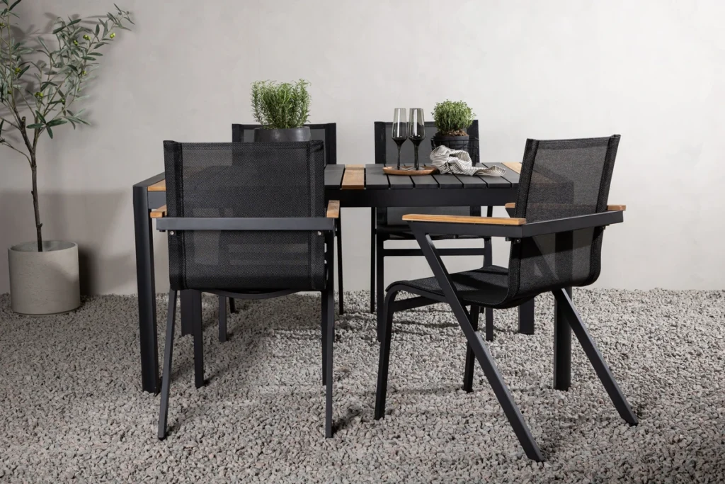 Togo & Mexico Rektangulära Matbord 150x90 Svart + Matstolar Svart
