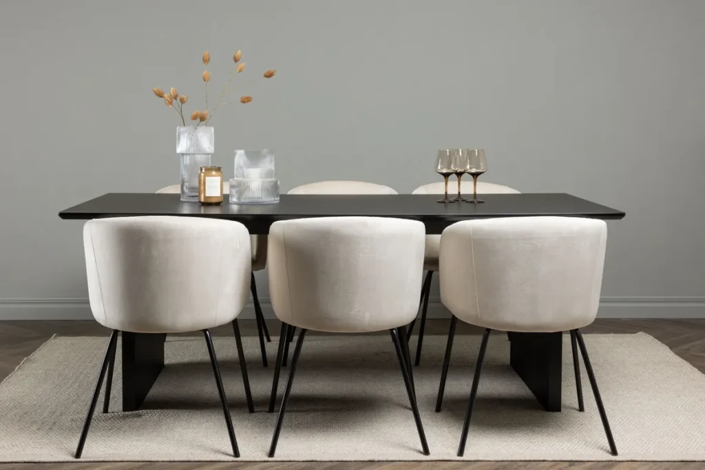 Berit & Vail Matstolar Beige + Rektangulära Matbord 200 × 100 Black