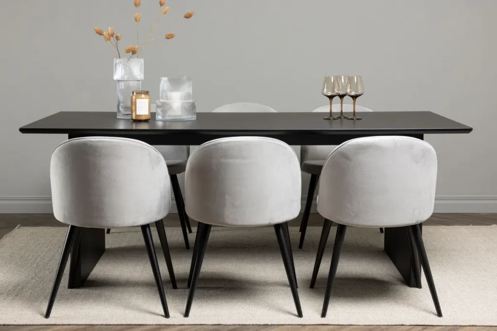 Velvet & Vail Matstolar Grå + Rektangulära Matbord 200 × 100 Black