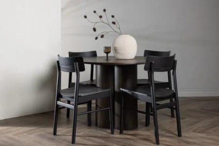 Montros & Olivia Matstolar Black + Runda Matbord ⌀110 Mocca