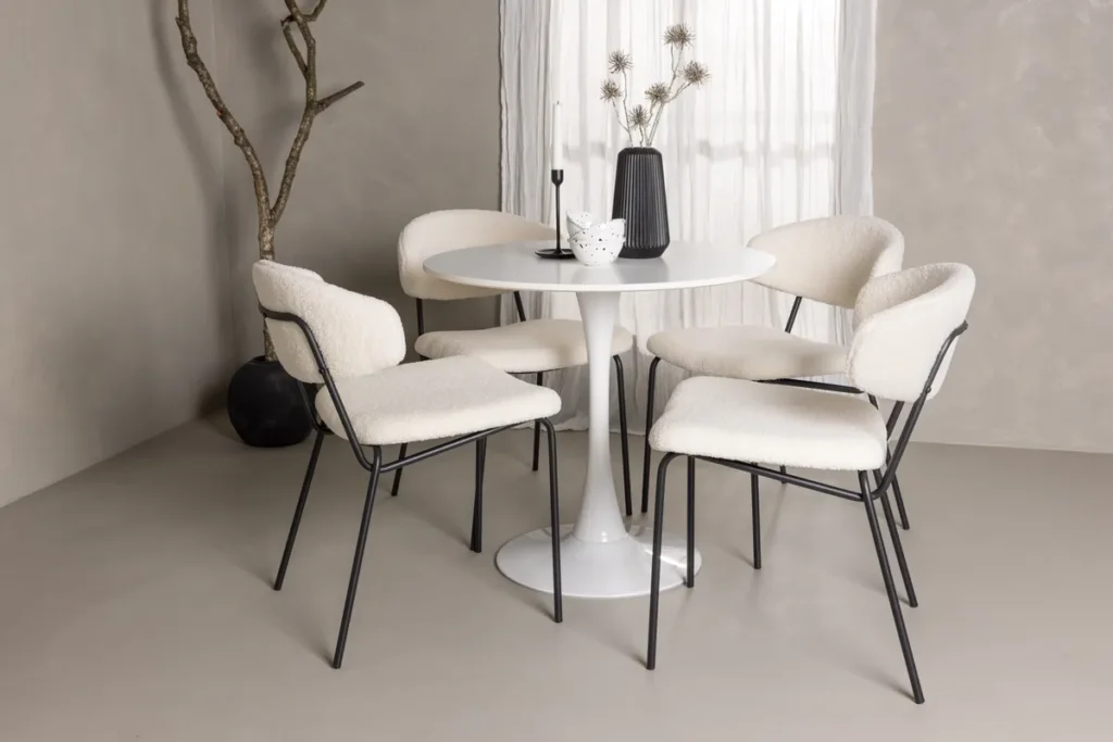 Chico & Danburi Matstolar Vit + Matbord 120x60x76