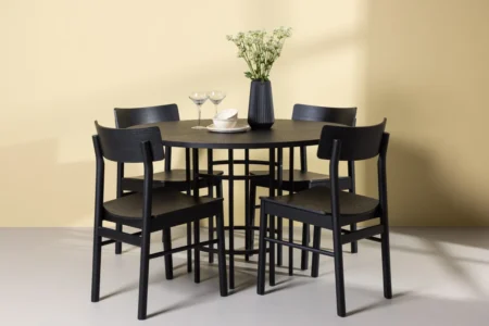 Montros & Copenhagen Matstolar Black + Runda Matbord ⌀115 Black
