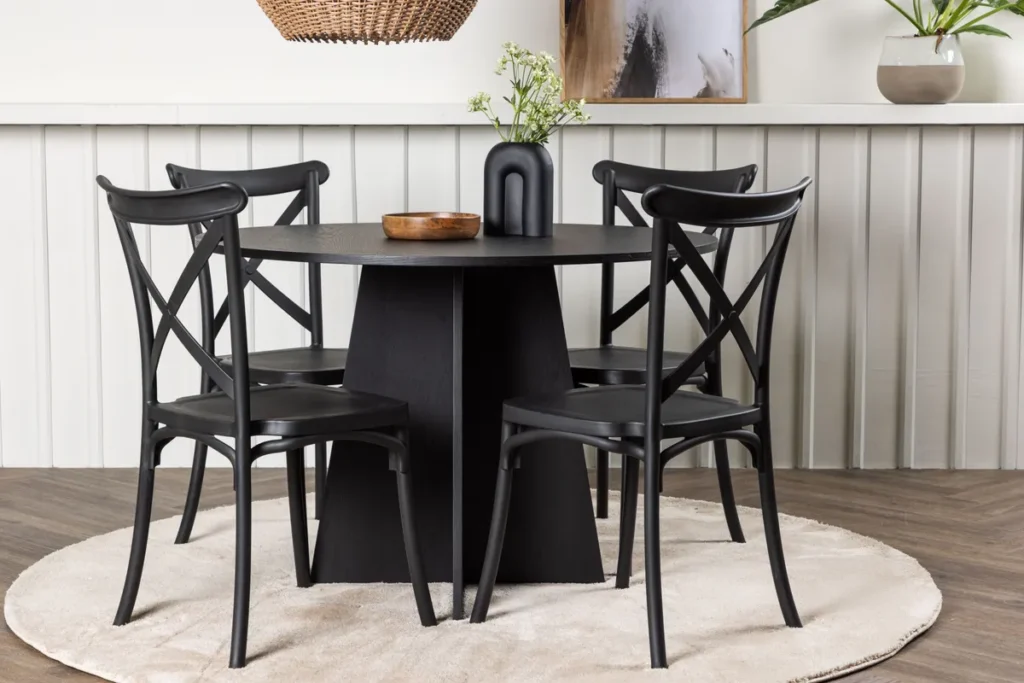 Bootcut & Crosett Runda Matbord ⌀110 Black + Matstolar Black