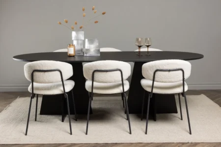 Bootcut & Chico Ovala Matbord 230 x 115 Black + Matstolar White