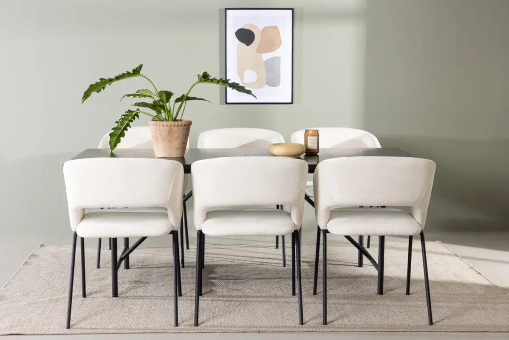 Day & Astrid Matstolar Offwhite + Rektangulära Matbord 200 x 90 Black