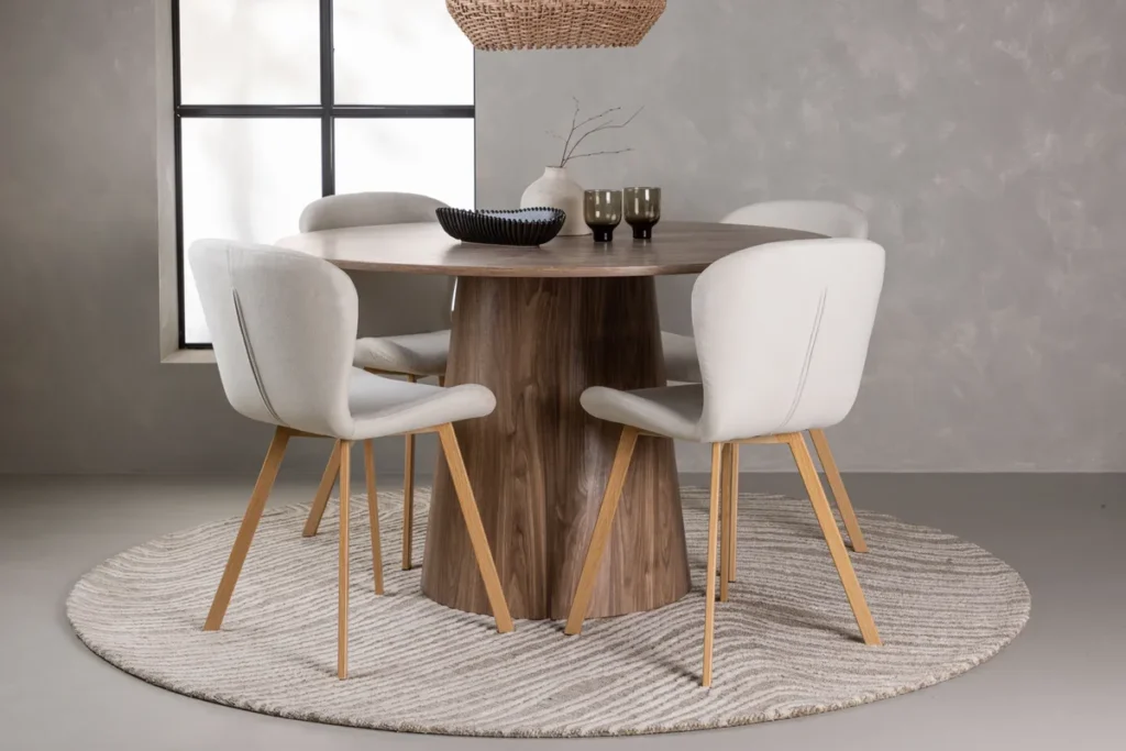 Lanzo & Lilja Runda Matbord ⌀120 Nature + Matstolar Beige