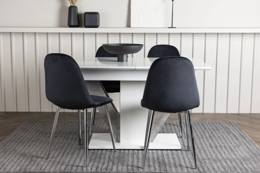 Disa & Polar Rektangulära Matbord 120 x 80 Vit + Matstolar Svart